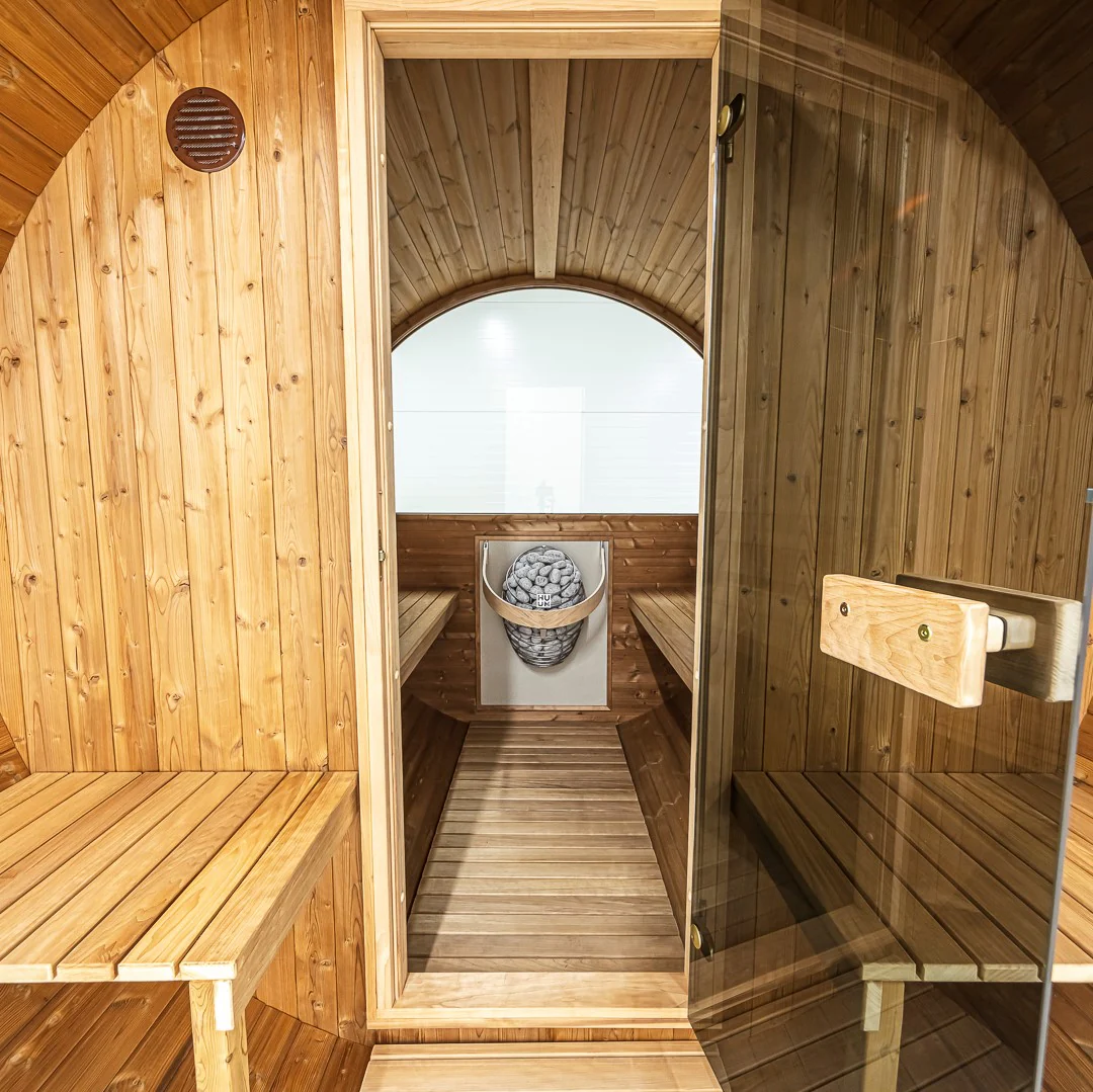 Hekla Barrel 210 - 4 Person Outdoor Sauna - Image 11